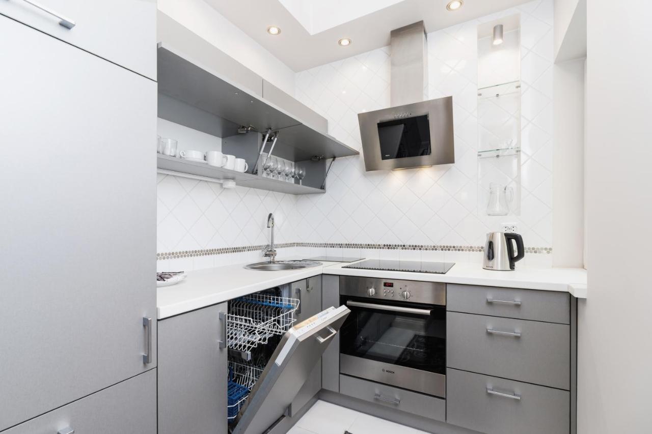 Modern Apartment Lubicz Krakow By Noclegi Renters Exterior photo
