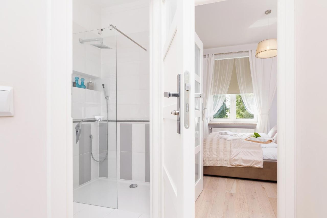 Modern Apartment Lubicz Krakow By Noclegi Renters Exterior photo